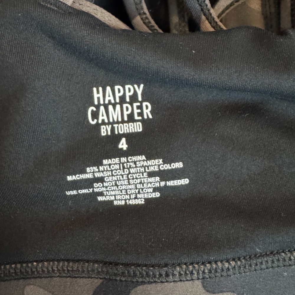 Torrid NWT Happy Camper Zip Front Strappy Sports Bra Size 4X - Picture 6 of 6
